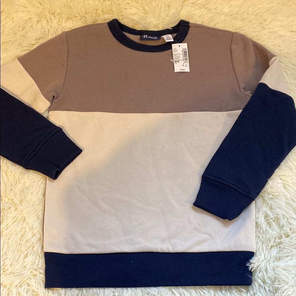 NWT Boys Soft Crewneck sweatshirt